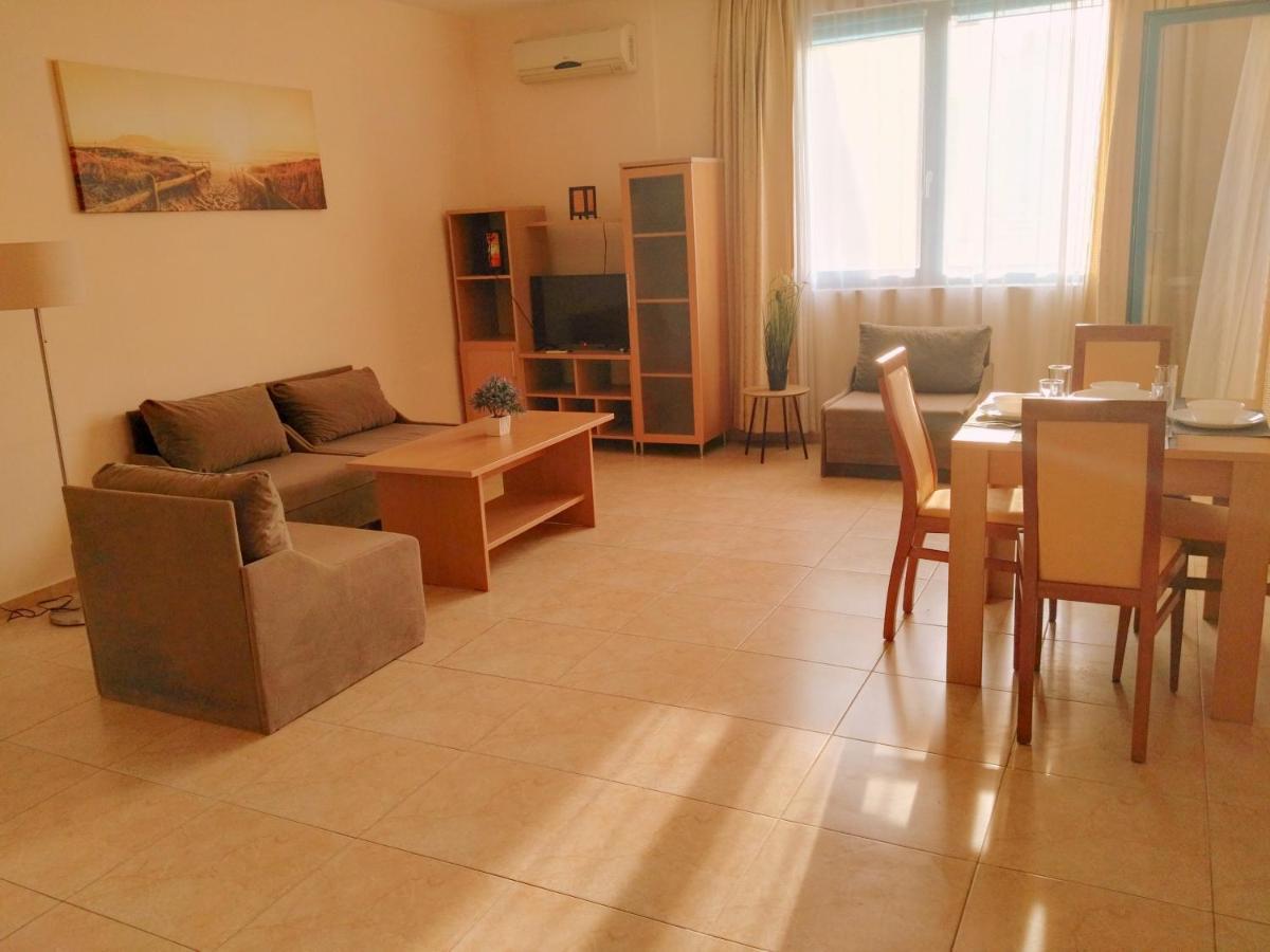 Apartment Konstantin In Trakia Plaza Slantchev Briag Extérieur photo